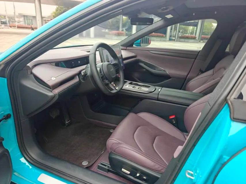 2024 MI SU7 BEV 73.6KWH,autocango,china used car exporter,china ev exporter,chinese used car exporter,chinese used ev exporter