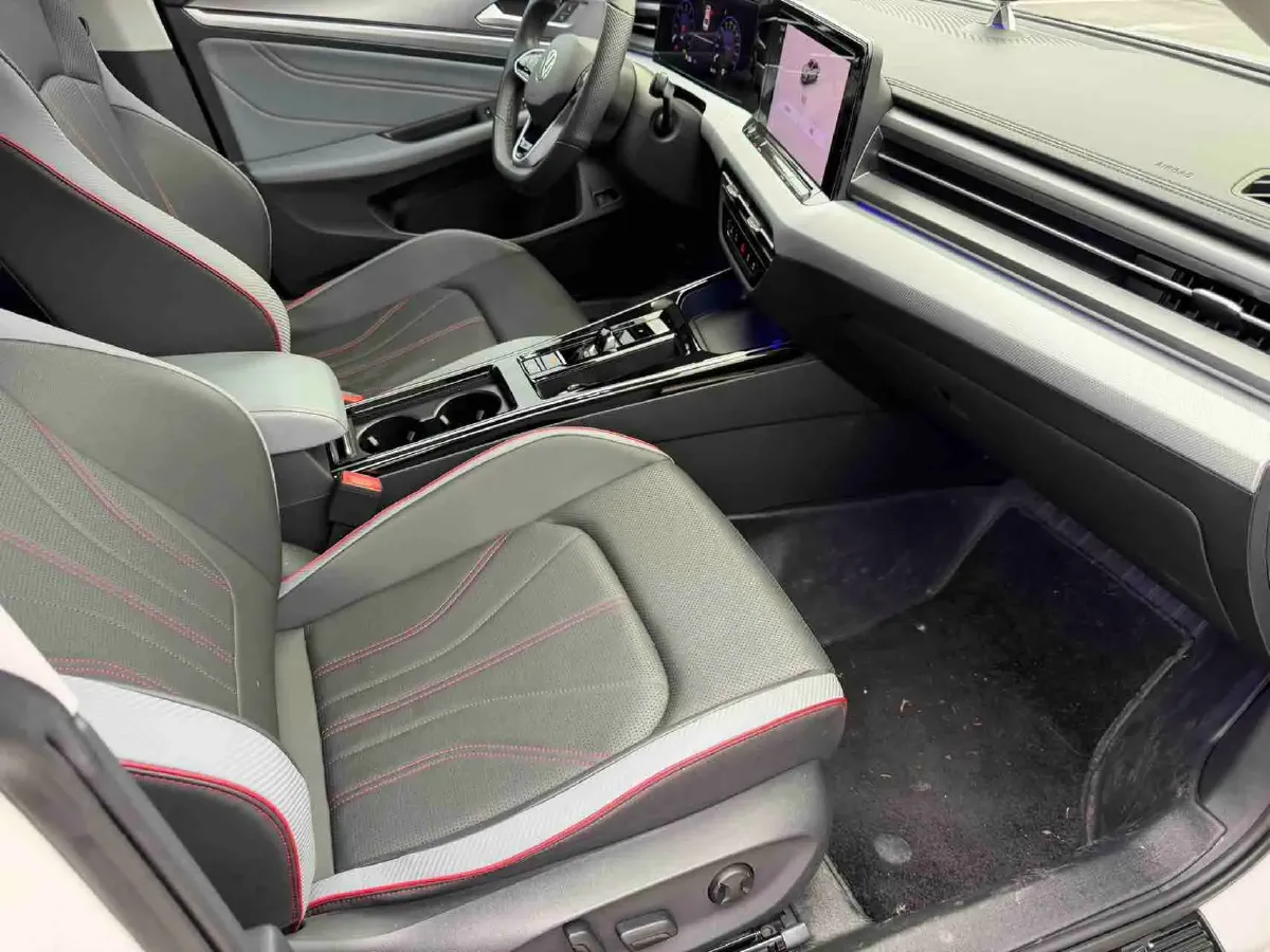 2023 Volkswagen Lamando 1.4T 150HP L4 7DCT,autocango,china used car exporter,china ev exporter,chinese used car exporter,chinese used ev exporter