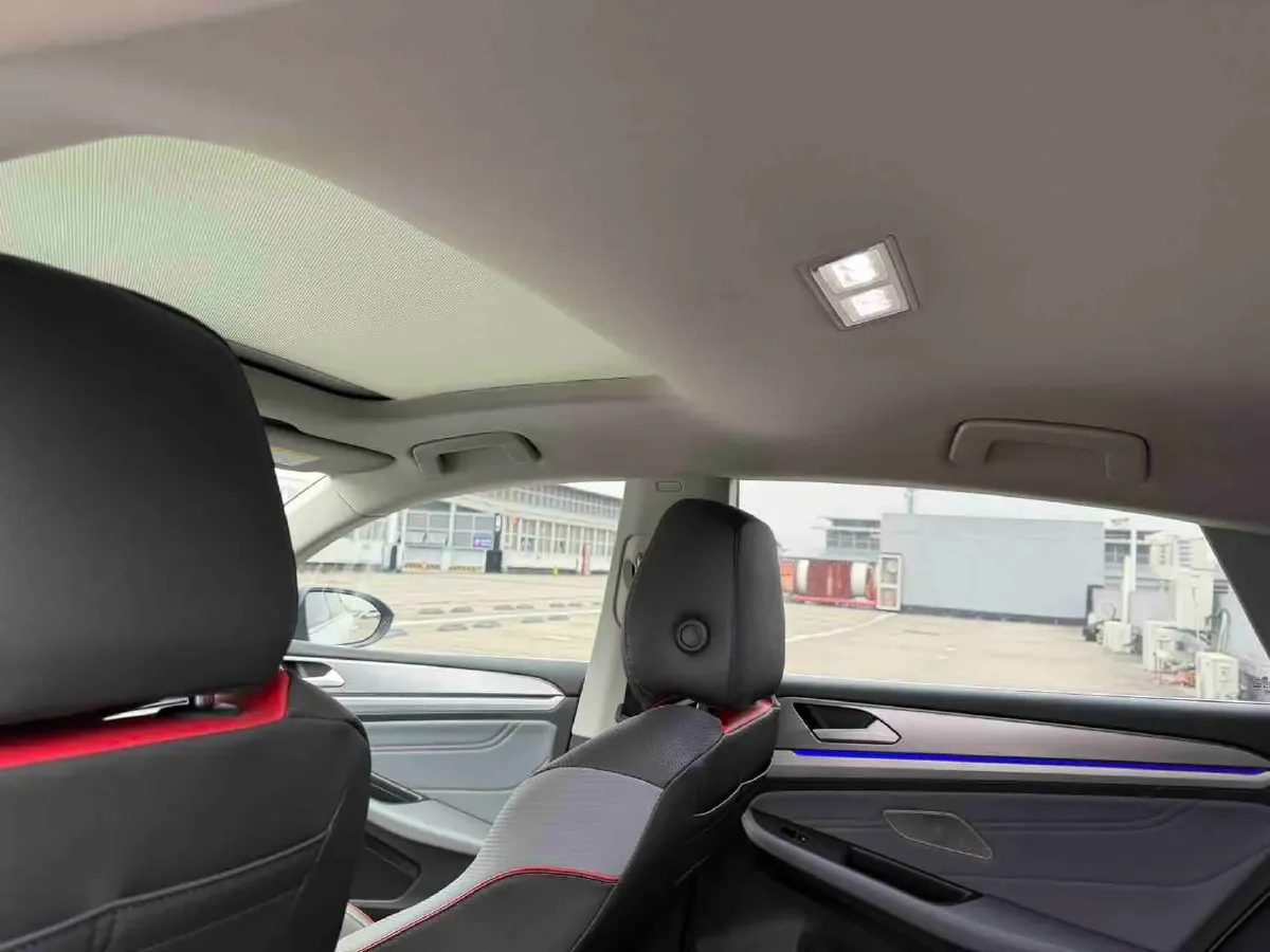 2023 Volkswagen Lamando 1.4T 150HP L4 7DCT,autocango,china used car exporter,china ev exporter,chinese used car exporter,chinese used ev exporter