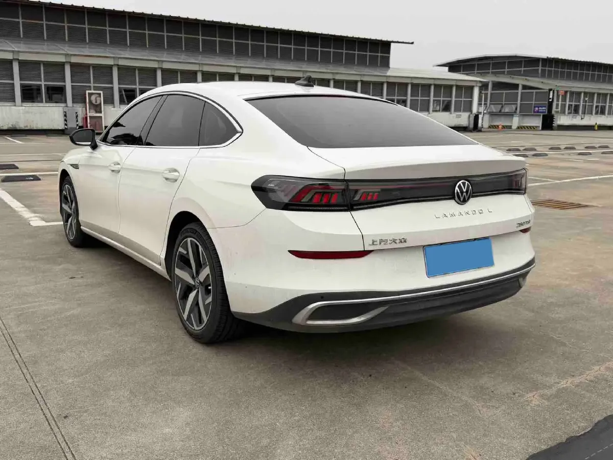 2023 Volkswagen Lamando 1.4T 150HP L4 7DCT,autocango,china used car exporter,china ev exporter,chinese used car exporter,chinese used ev exporter