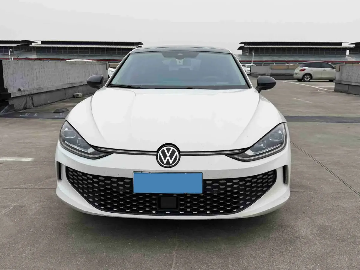2023 Volkswagen Lamando 1.4T 150HP L4 7DCT,autocango,china used car exporter,china ev exporter,chinese used car exporter,chinese used ev exporter