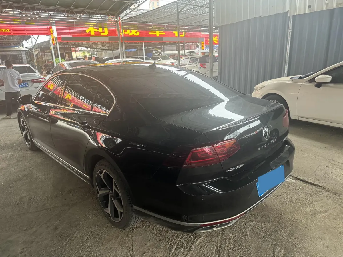 2024 Volkswagen Magotan 2.0T 186HP L4 7DCT,autocango,china used car exporter,china ev exporter,chinese used car exporter,chinese used ev exporter