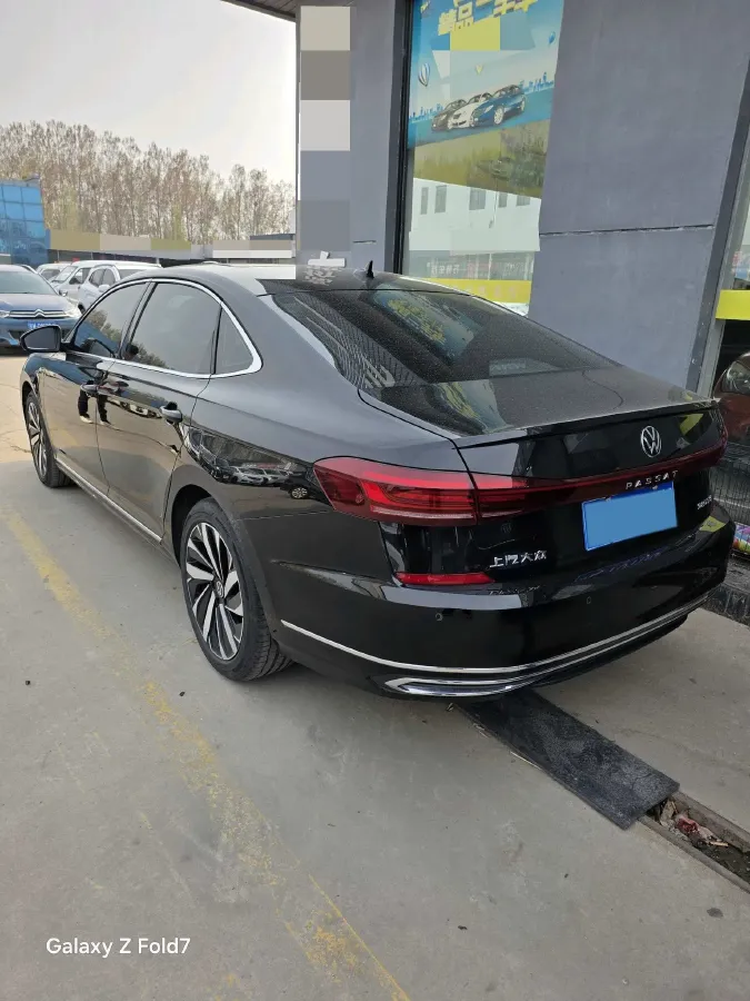 2025 Volkswagen Passat 2.0T 220HP L4 7DCT,autocango,china used car exporter,china ev exporter,chinese used car exporter,chinese used ev exporter