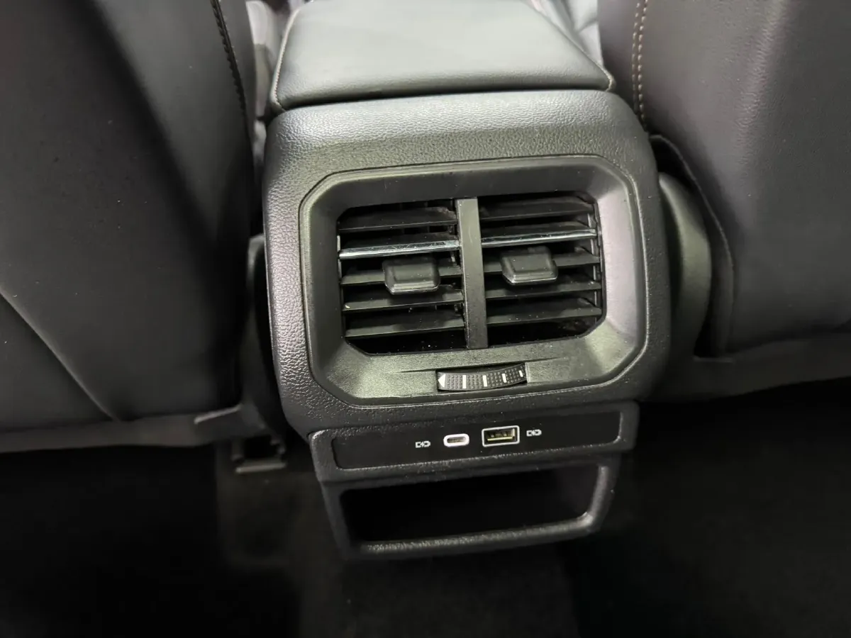 2022 Volkswagen Tharu 1.4T 150HP L4 7DCT,autocango,china used car exporter,china ev exporter,chinese used car exporter,chinese used ev exporter