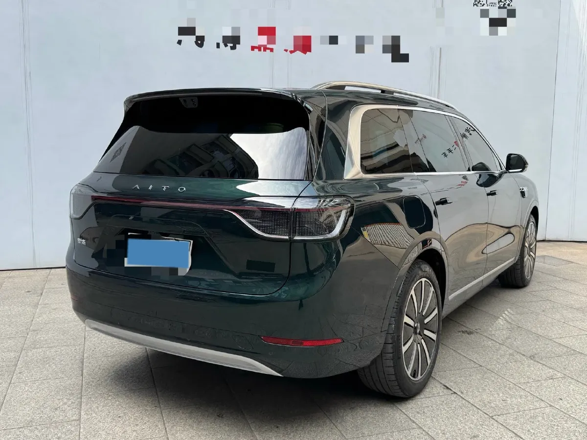 2025 AITO AITO M9 REEV 160HP REEV 52KWH,autocango,china used car exporter,china ev exporter,chinese used car exporter,chinese used ev exporter