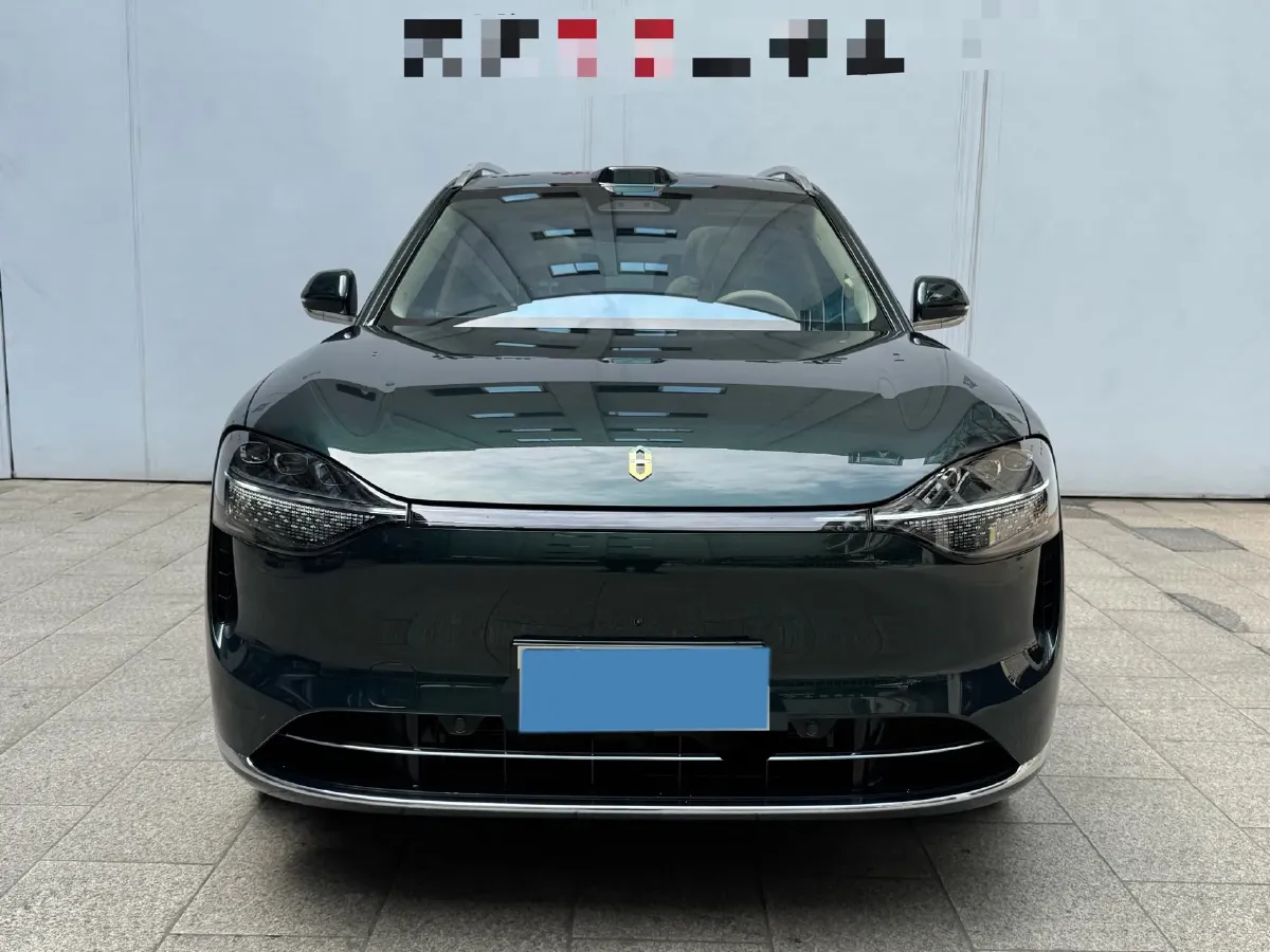 2025 AITO AITO M9 REEV 160HP REEV 52KWH,autocango,china used car exporter,china ev exporter,chinese used car exporter,chinese used ev exporter