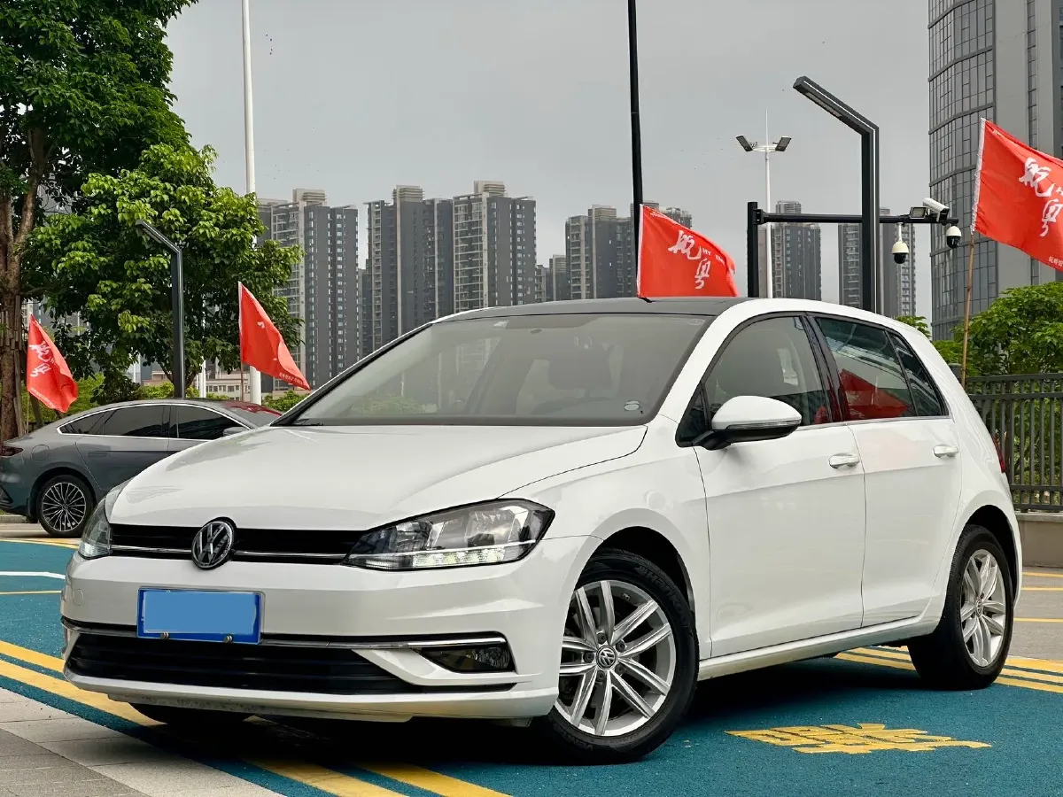 2018 Volkswagen Golf 1.6L 110HP L4 6AT,autocango,china used car exporter,china ev exporter,chinese used car exporter,chinese used ev exporter