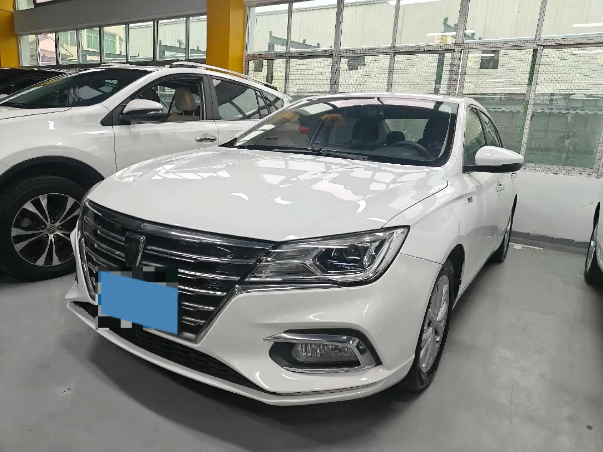 2020 Roewe i5 1.5L 120HP L4 CVT,autocango,china used car exporter,china ev exporter,chinese used car exporter,chinese used ev exporter