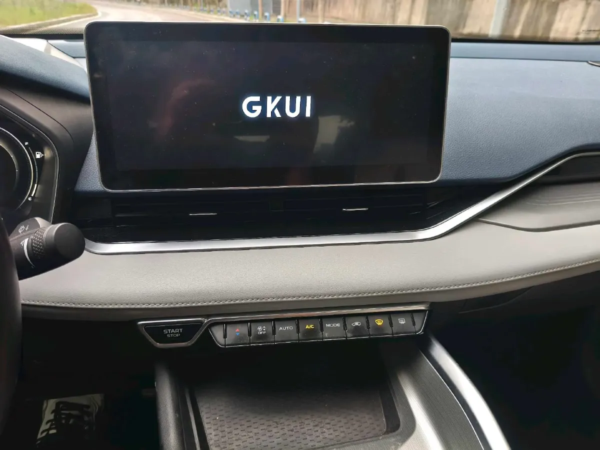 2021 Geely Preface 2.0T 190HP L4 7DCT,autocango,china used car exporter,china ev exporter,chinese used car exporter,chinese used ev exporter