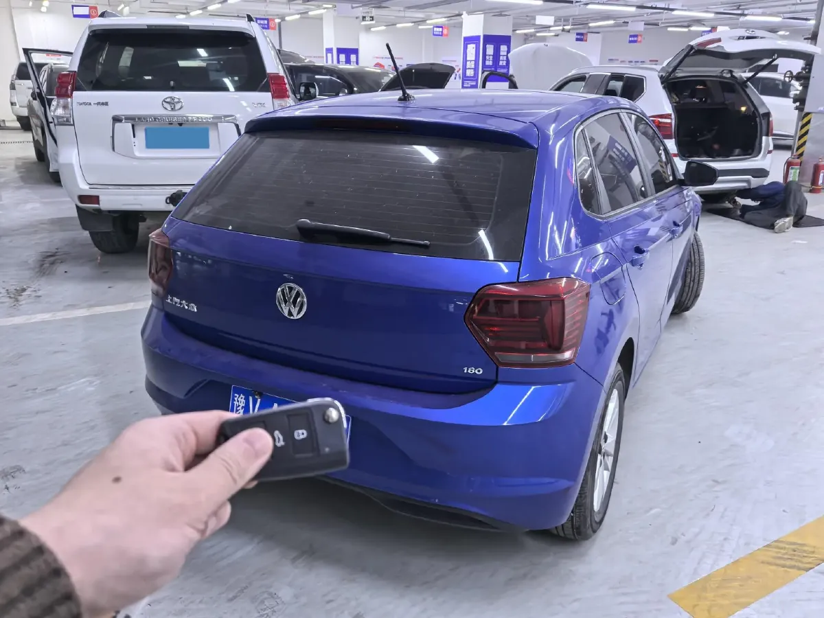 2019 Volkswagen Polo 1.5L 113HP L4 6AT,autocango,china used car exporter,china ev exporter,chinese used car exporter,chinese used ev exporter