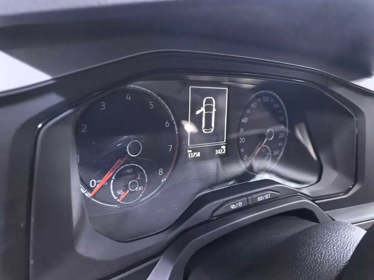 2019 Volkswagen Polo 1.5L 113HP L4 6AT,autocango,china used car exporter,china ev exporter,chinese used car exporter,chinese used ev exporter