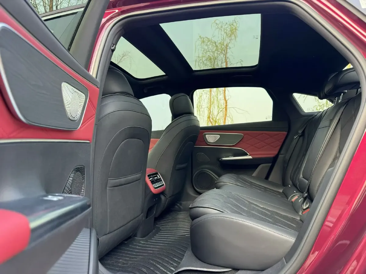 2025 Fulwin FulwinA9L 1.5T 156HP L4 1DHT PHEV,autocango,china used car exporter,china ev exporter,chinese used car exporter,chinese used ev exporter