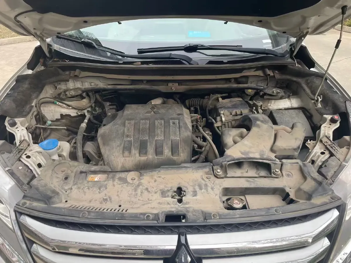 2018 Mitsubishi Eclipse Cross 1.5T 170HP L4 CVT,autocango,china used car exporter,china ev exporter,chinese used car exporter,chinese used ev exporter