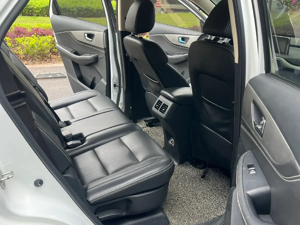 2018 BYD Tang 2.0T 205HP L4 6AT,autocango,china used car exporter,china ev exporter,chinese used car exporter,chinese used ev exporter