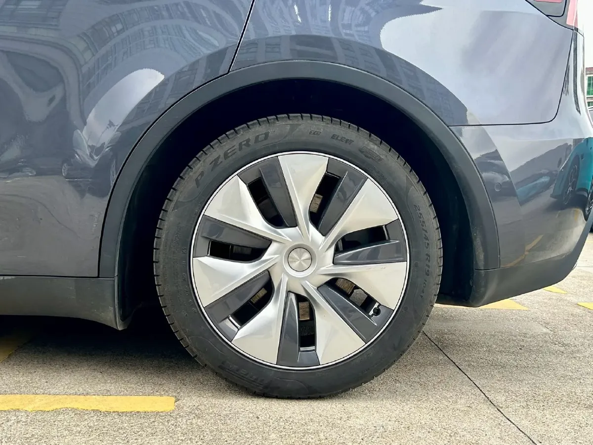 2022 Tesla Model Y BEV 60KWH,autocango,china used car exporter,china ev exporter,chinese used car exporter,chinese used ev exporter