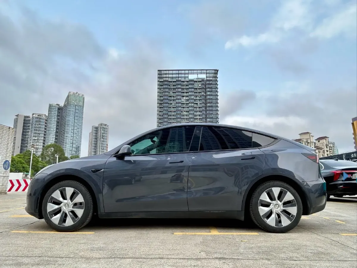 2022 Tesla Model Y BEV 60KWH,autocango,china used car exporter,china ev exporter,chinese used car exporter,chinese used ev exporter