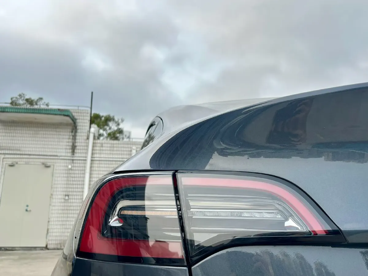 2022 Tesla Model Y BEV 60KWH,autocango,china used car exporter,china ev exporter,chinese used car exporter,chinese used ev exporter