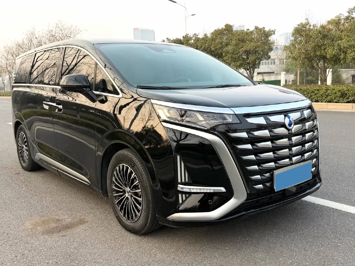 2022 HongQi HS7 3.0T 337HP V6 8AT,autocango,china used car exporter,china ev exporter,chinese used car exporter,chinese used ev exporter