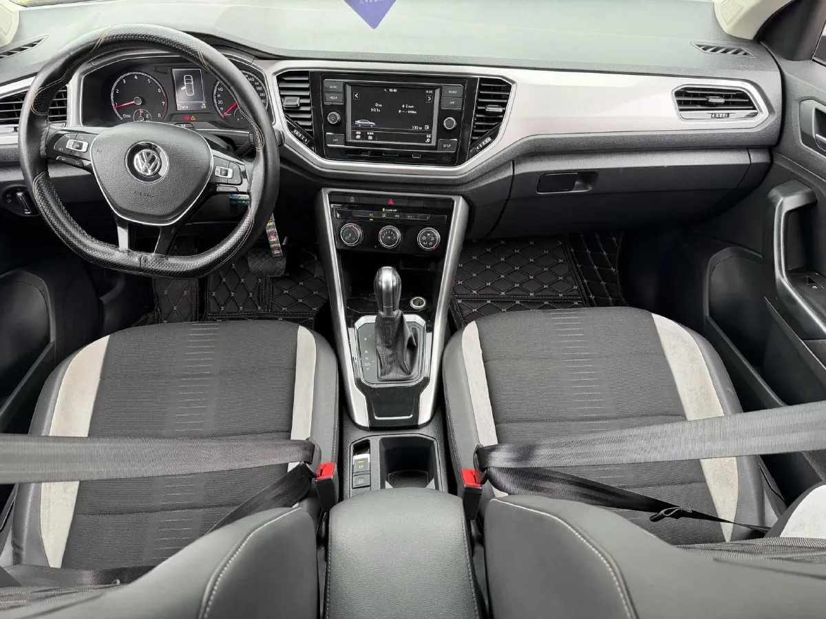 2018 Borgward BX7 2.0T 224HP L4 6AT,autocango,china used car exporter,china ev exporter,chinese used car exporter,chinese used ev exporter