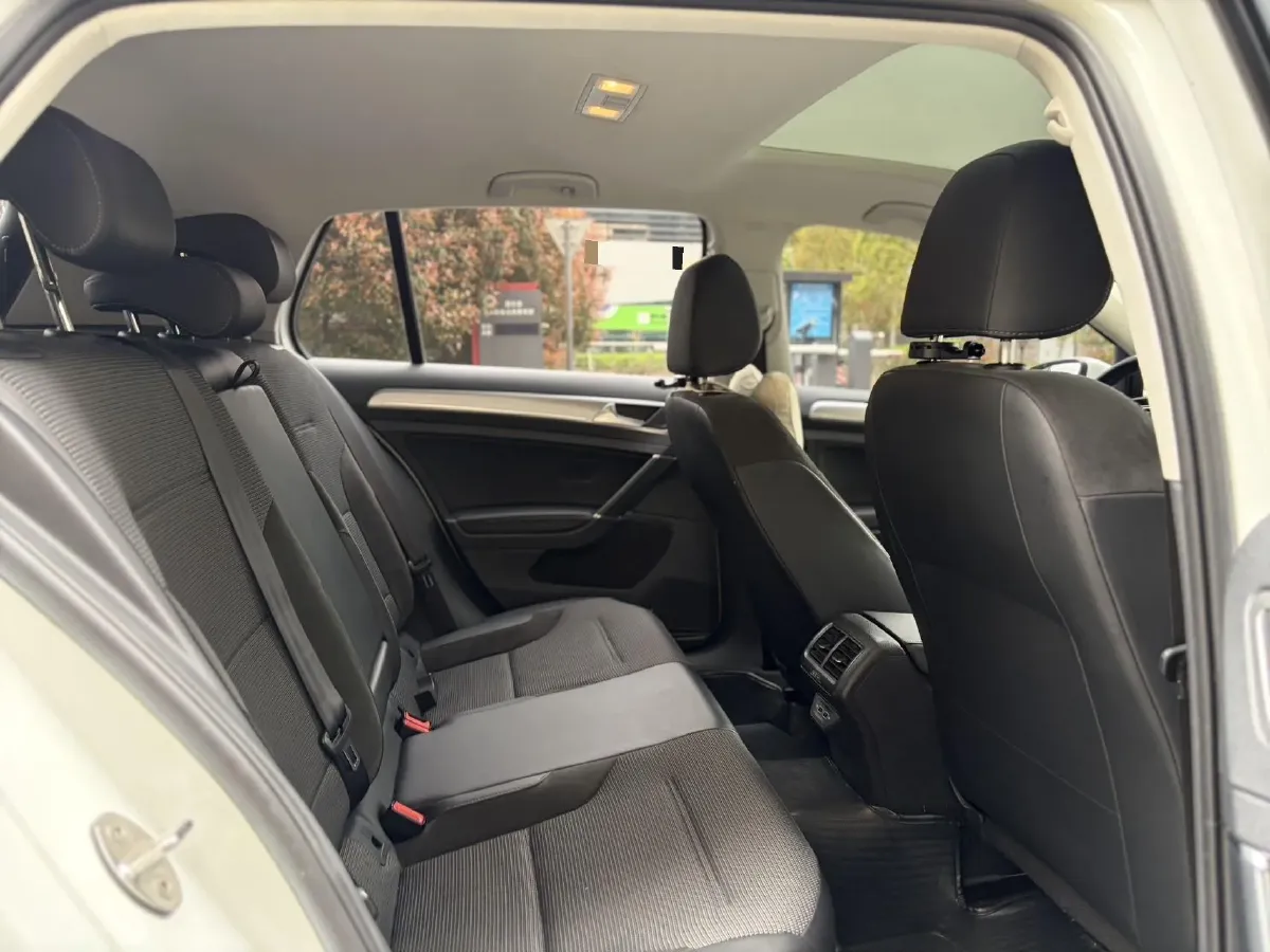 2020 Volkswagen Golf 1.4T 150HP L4 7DCT,autocango,china used car exporter,china ev exporter,chinese used car exporter,chinese used ev exporter