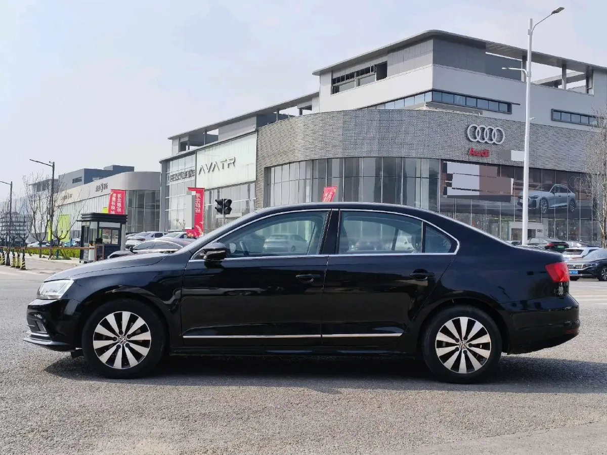 2018 Volkswagen Sagitar 1.2T 110HP L4 7DCT,autocango,china used car exporter,china ev exporter,chinese used car exporter,chinese used ev exporter