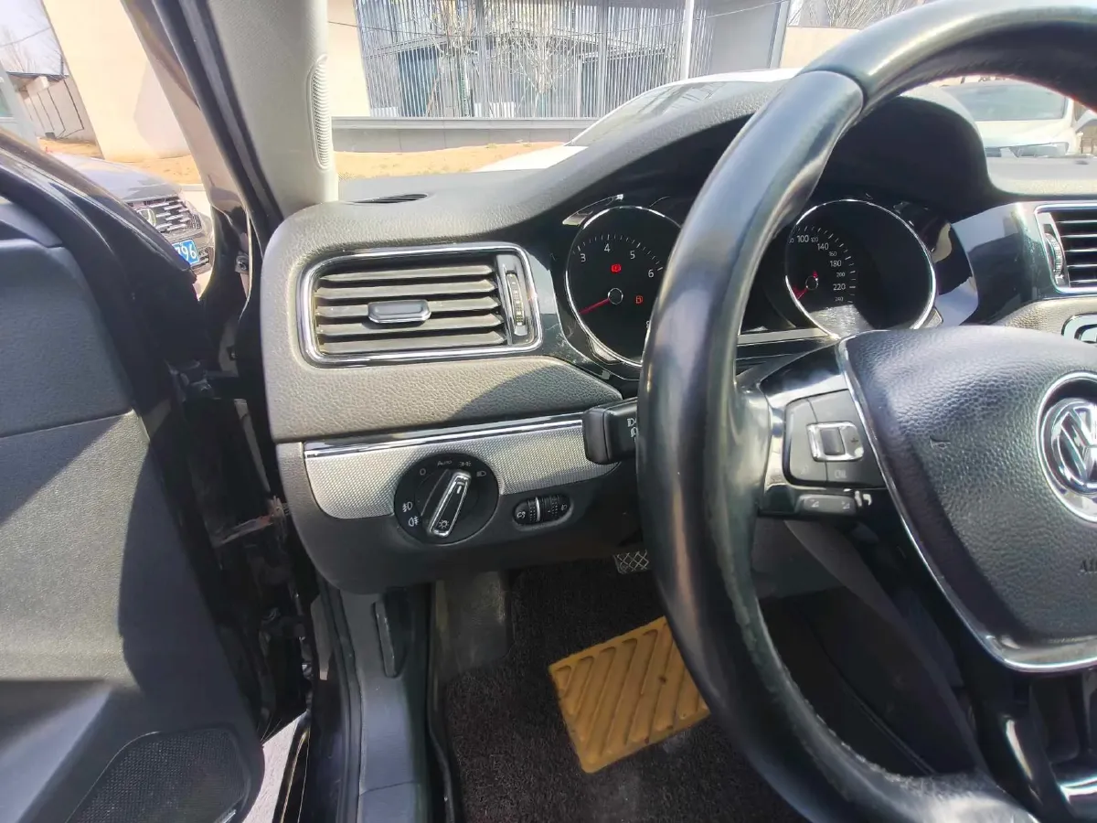 2018 Volkswagen Sagitar 1.2T 110HP L4 7DCT,autocango,china used car exporter,china ev exporter,chinese used car exporter,chinese used ev exporter