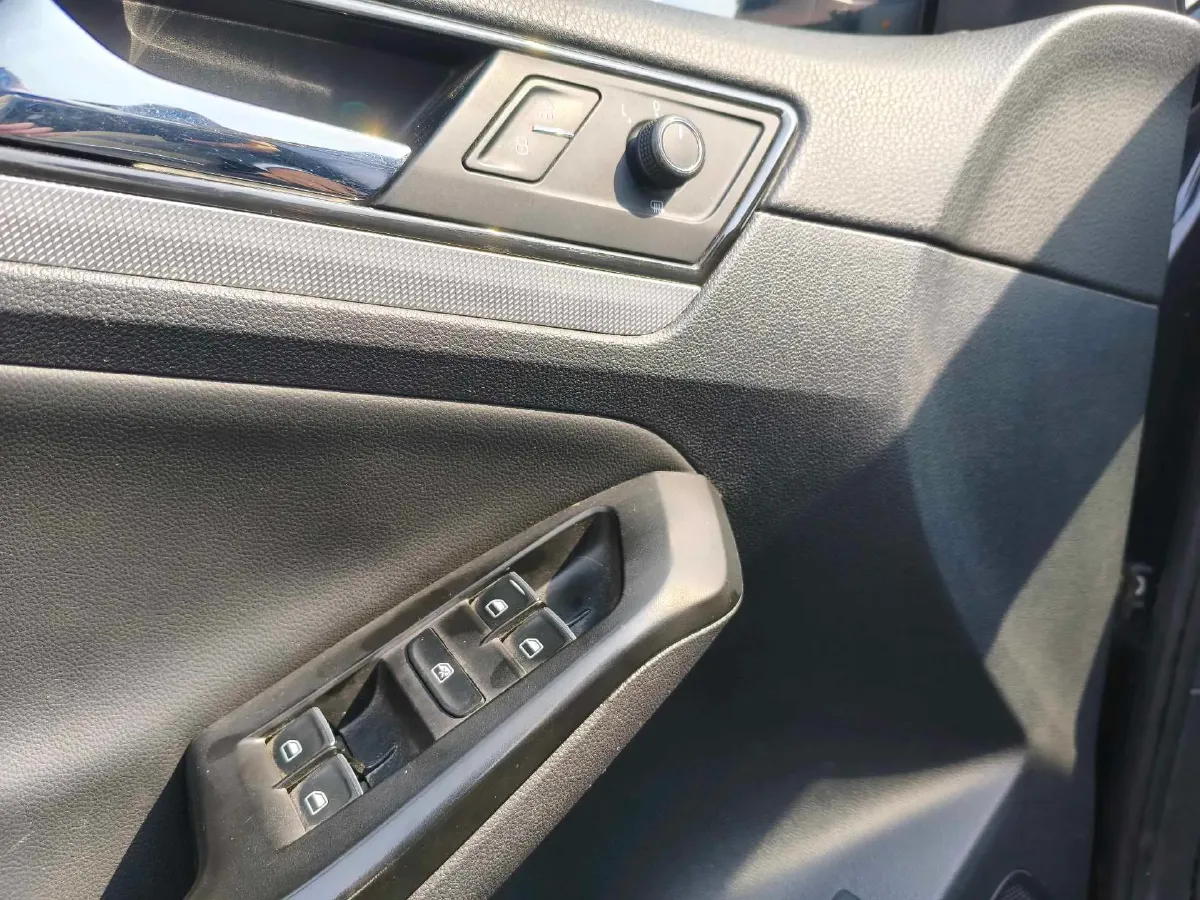 2018 Volkswagen Sagitar 1.2T 110HP L4 7DCT,autocango,china used car exporter,china ev exporter,chinese used car exporter,chinese used ev exporter