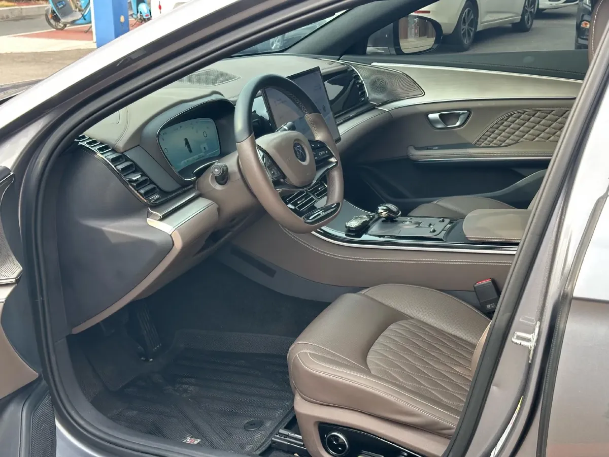 2023 BYD Han BEV 72KWH,autocango,china used car exporter,china ev exporter,chinese used car exporter,chinese used ev exporter