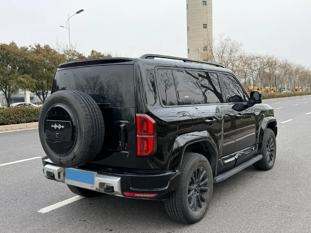 2025 FangChengBao Bao 5 1.5T 194HP L4 E-CVT PHEV 31.8KWH,autocango,china used car exporter,china ev exporter,chinese used car exporter,chinese used ev exporter