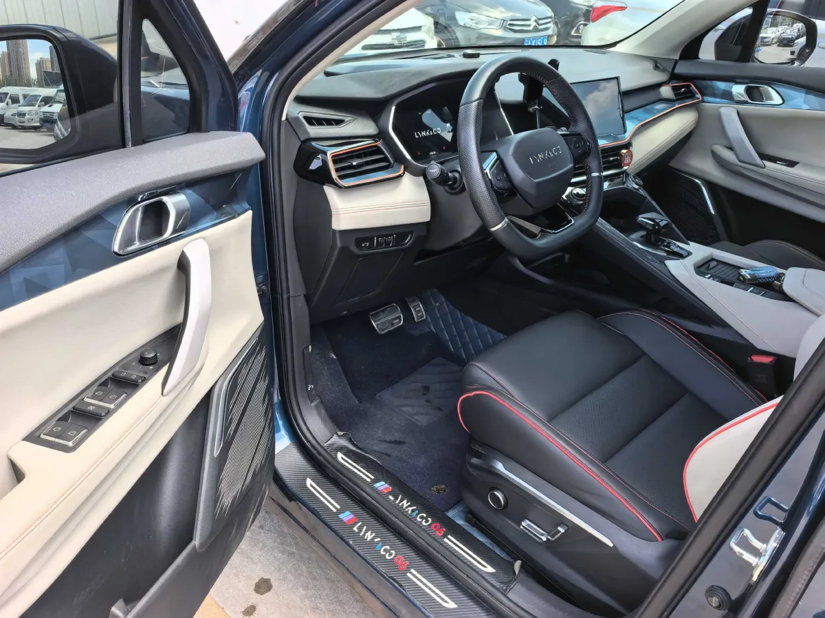 2020 LYNK&CO 06 1.5T 177HP L3 7DCT,autocango,china used car exporter,china ev exporter,chinese used car exporter,chinese used ev exporter