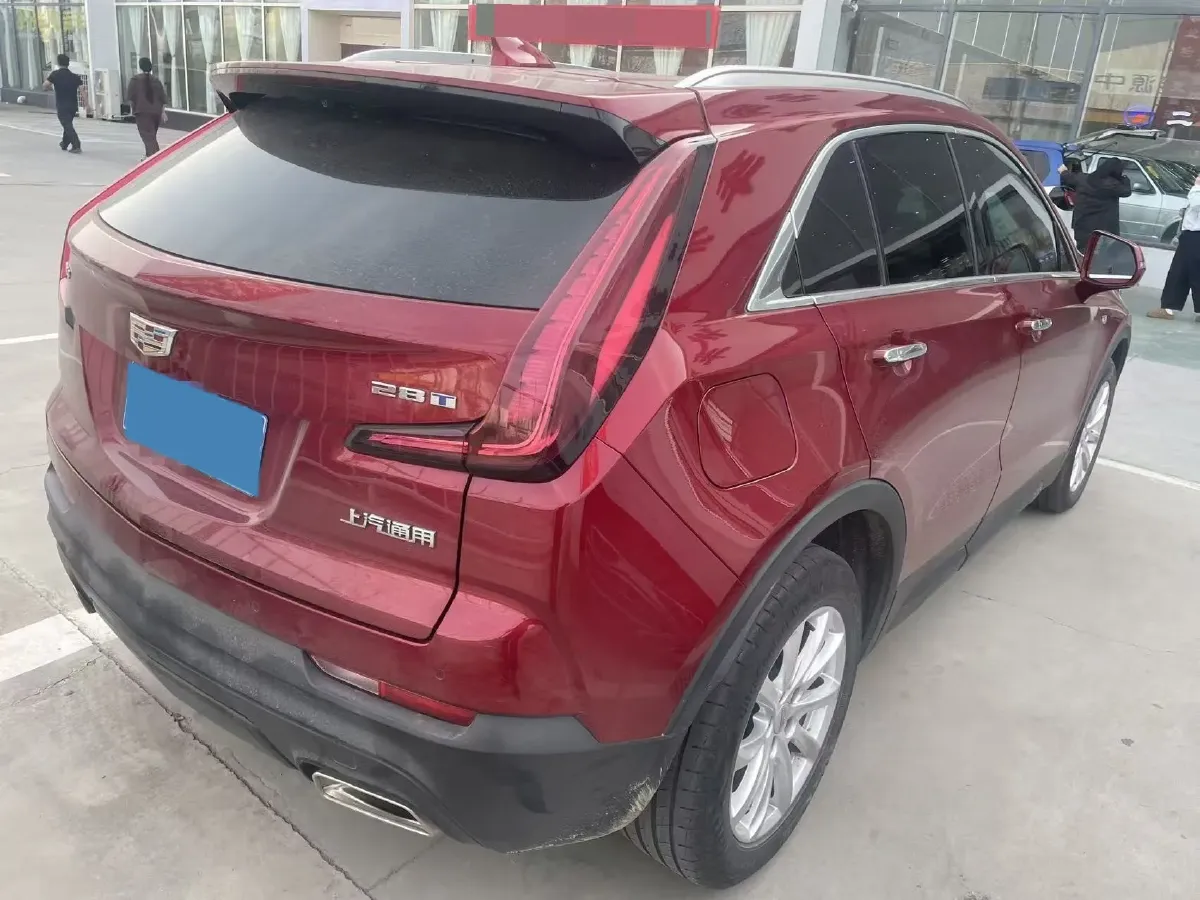 2022 Cadillac XT4 2.0T 237HP L4 9AT,autocango,china used car exporter,china ev exporter,chinese used car exporter,chinese used ev exporter