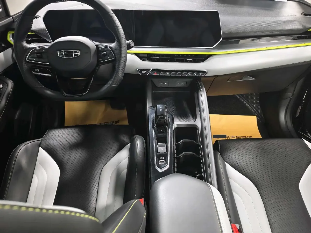 2023 Geely Coolray 1.5T 181HP L4 7DCT,autocango,china used car exporter,china ev exporter,chinese used car exporter,chinese used ev exporter