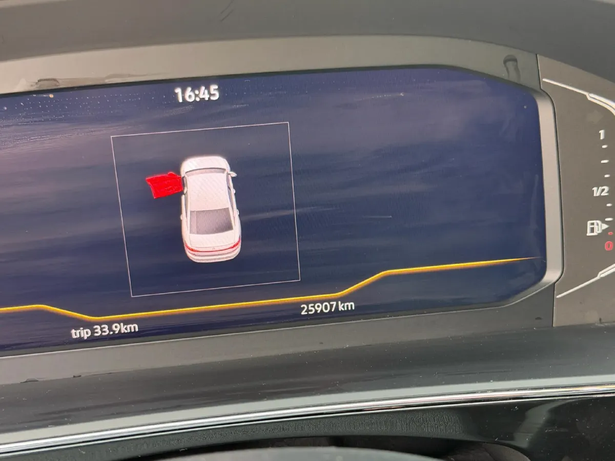 2024 Volkswagen Passat 2.0T 220HP L4 7DCT,autocango,china used car exporter,china ev exporter,chinese used car exporter,chinese used ev exporter