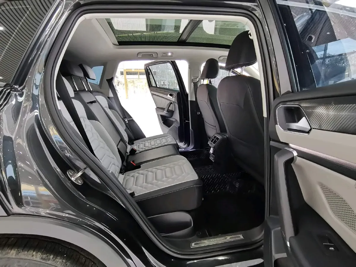 2023 Volkswagen Tayron 1.4T 150HP L4 7DCT,autocango,china used car exporter,china ev exporter,chinese used car exporter,chinese used ev exporter