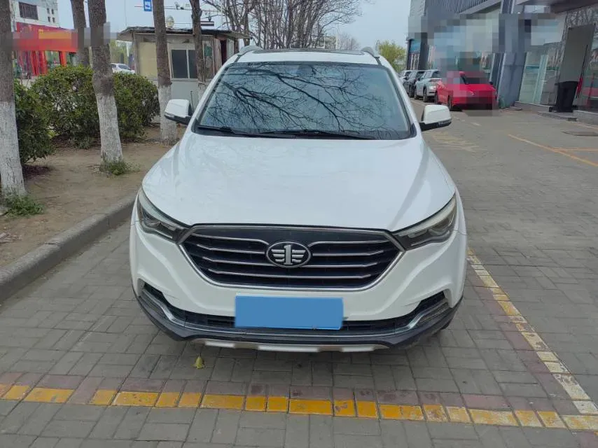 2019 Bestune X40 1.6L 114HP L4 5MT,autocango,china used car exporter,china ev exporter,chinese used car exporter,chinese used ev exporter