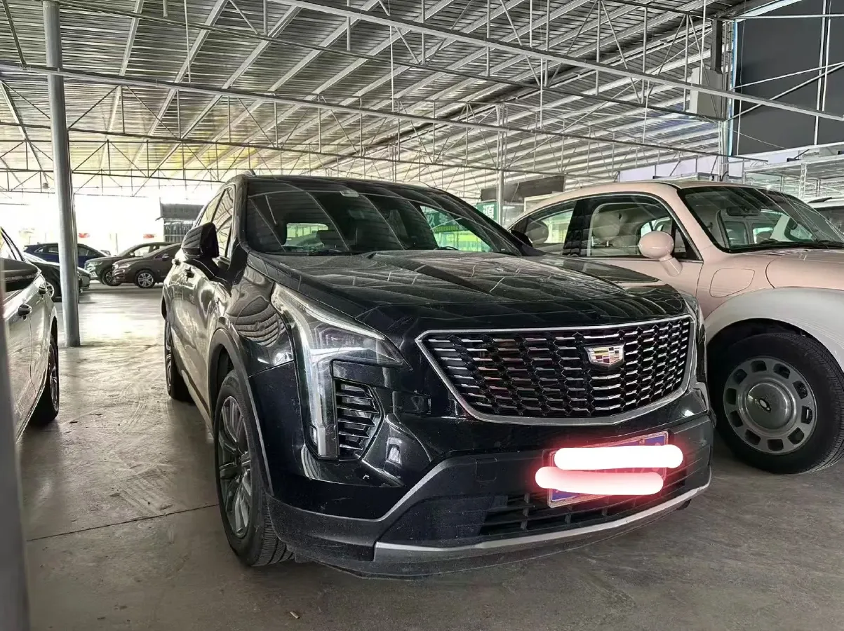 2020 Cadillac XT4 2.0T 241HP L4 9AT,autocango,china used car exporter,china ev exporter,chinese used car exporter,chinese used ev exporter