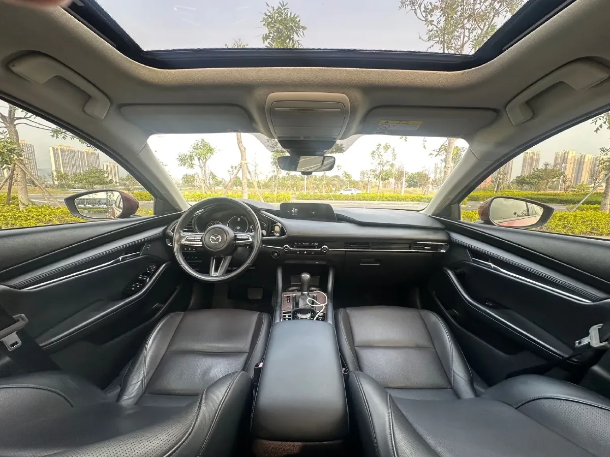 2021 Mazda 3 Axela 2.0L 158HP L4 6AT,autocango,china used car exporter,china ev exporter,chinese used car exporter,chinese used ev exporter