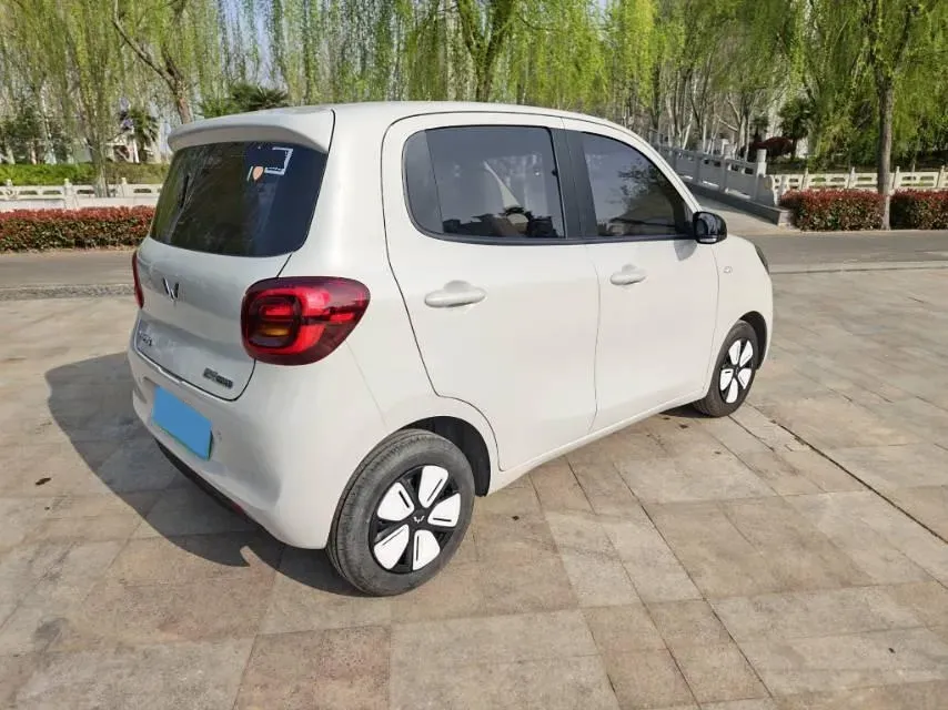 2025 WuLing HongGuang MINI EV BEV 16.2KWH,autocango,china used car exporter,china ev exporter,chinese used car exporter,chinese used ev exporter