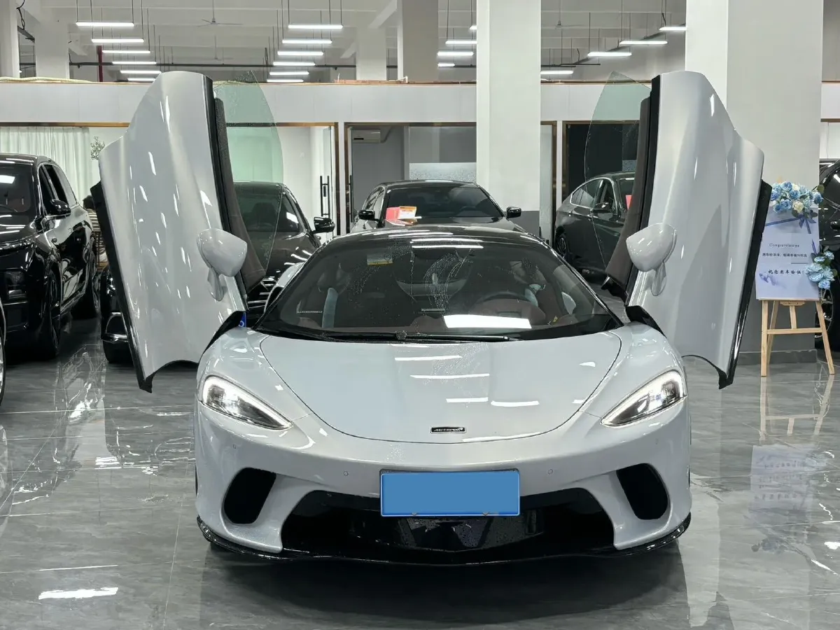 2022 McLaren GT 4.0T 620HP V8 7DCT,autocango,china used car exporter,china ev exporter,chinese used car exporter,chinese used ev exporter