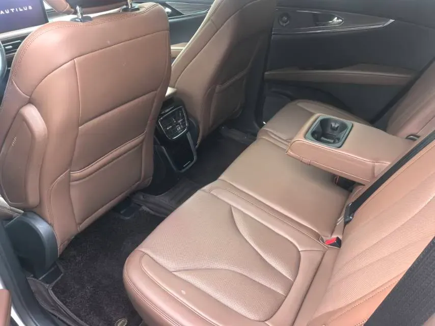 2021 Lincoln Nautilus 2.0T 245HP L4 8AT,autocango,china used car exporter,china ev exporter,chinese used car exporter,chinese used ev exporter