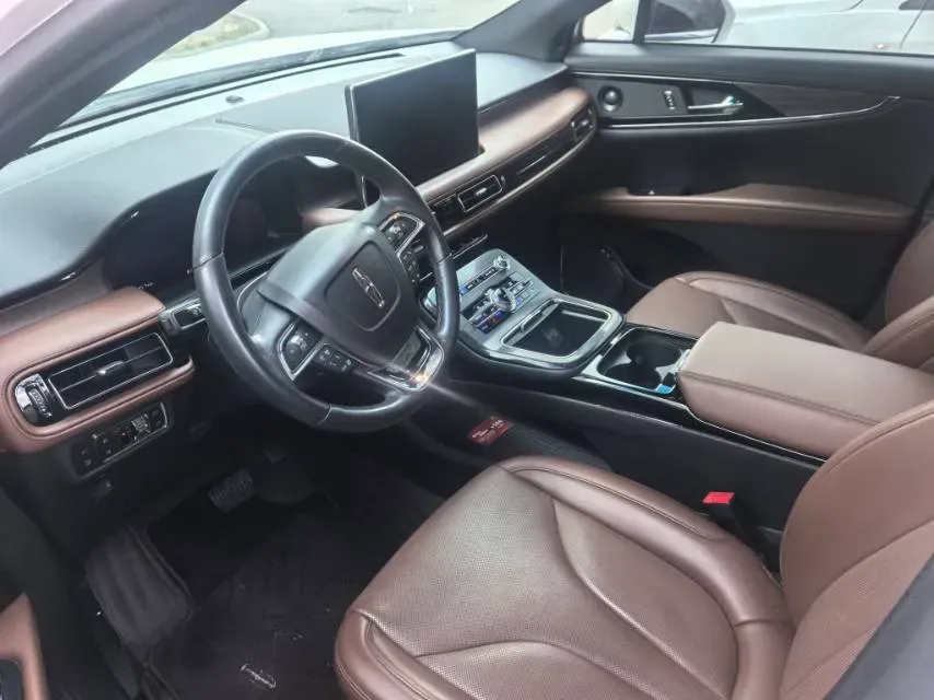 2021 Lincoln Nautilus 2.0T 245HP L4 8AT,autocango,china used car exporter,china ev exporter,chinese used car exporter,chinese used ev exporter