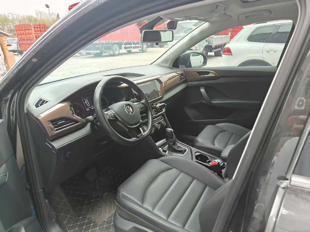 2020 Volkswagen Tharu 1.4T 150HP L4 7DCT,autocango,china used car exporter,china ev exporter,chinese used car exporter,chinese used ev exporter