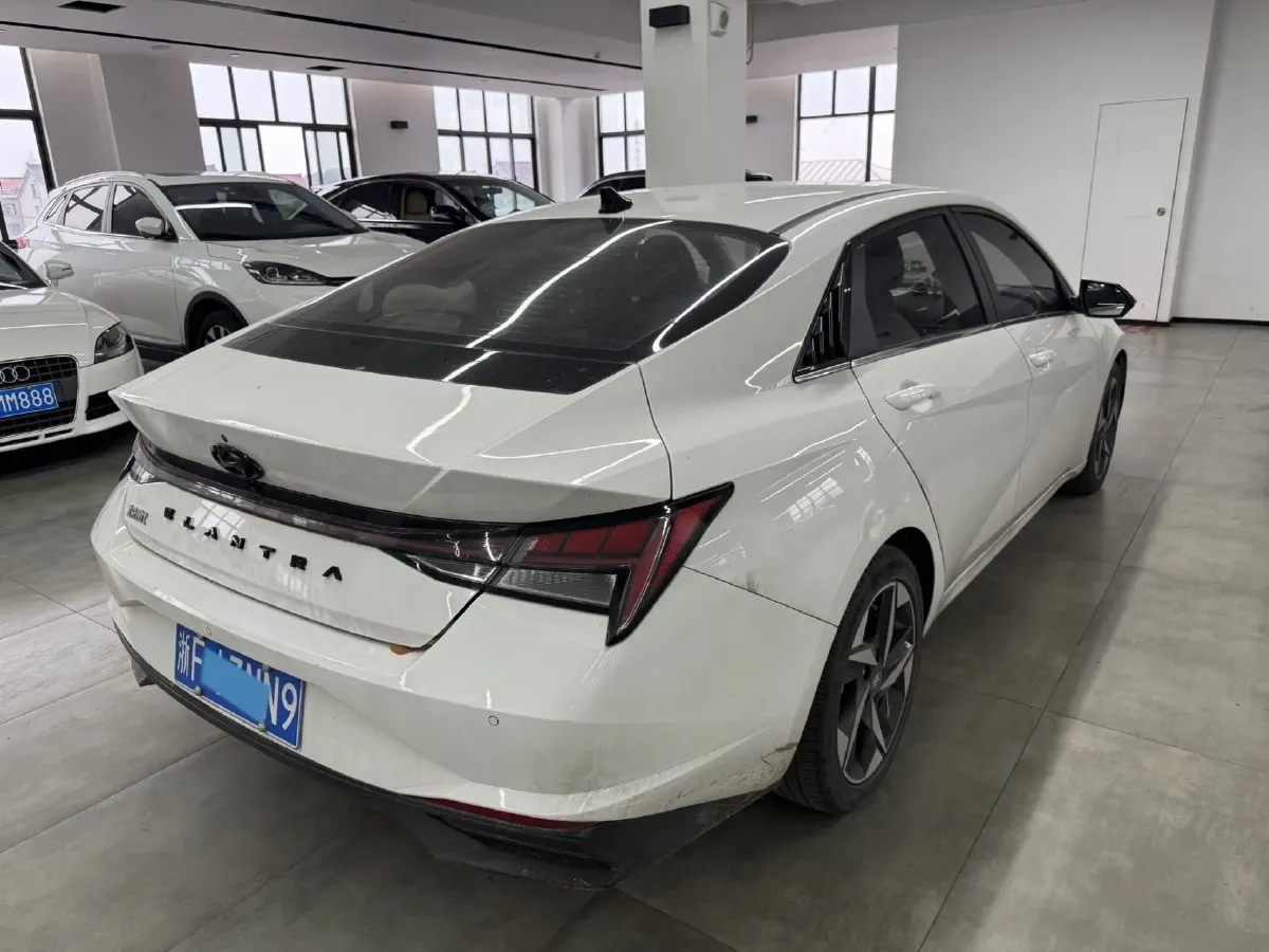 2021 Hyundai Elantra 1.5L 115HP L4 CVT,autocango,china used car exporter,china ev exporter,chinese used car exporter,chinese used ev exporter