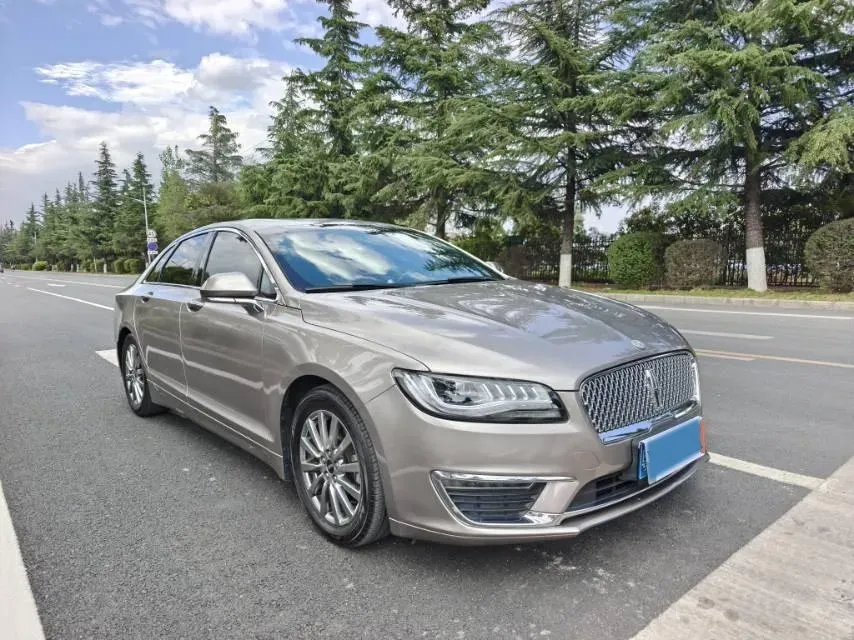 2019 BMW X2 1.5T 140HP L3 7DCT,autocango,china used car exporter,china ev exporter,chinese used car exporter,chinese used ev exporter