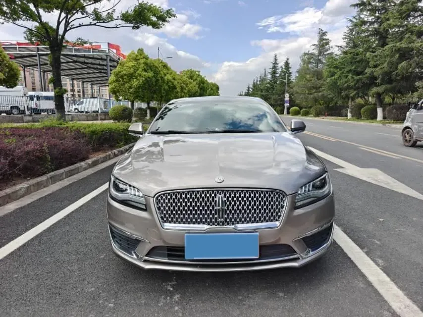 2019 BMW X2 1.5T 140HP L3 7DCT,autocango,china used car exporter,china ev exporter,chinese used car exporter,chinese used ev exporter