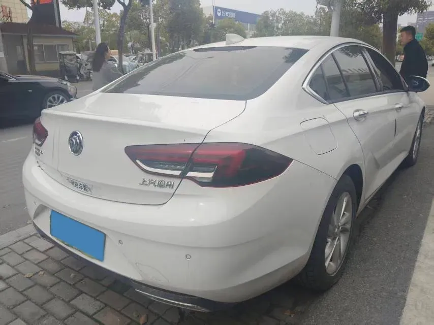 2020 Buick Regal 1.5T 169HP L4 9AT,autocango,china used car exporter,china ev exporter,chinese used car exporter,chinese used ev exporter