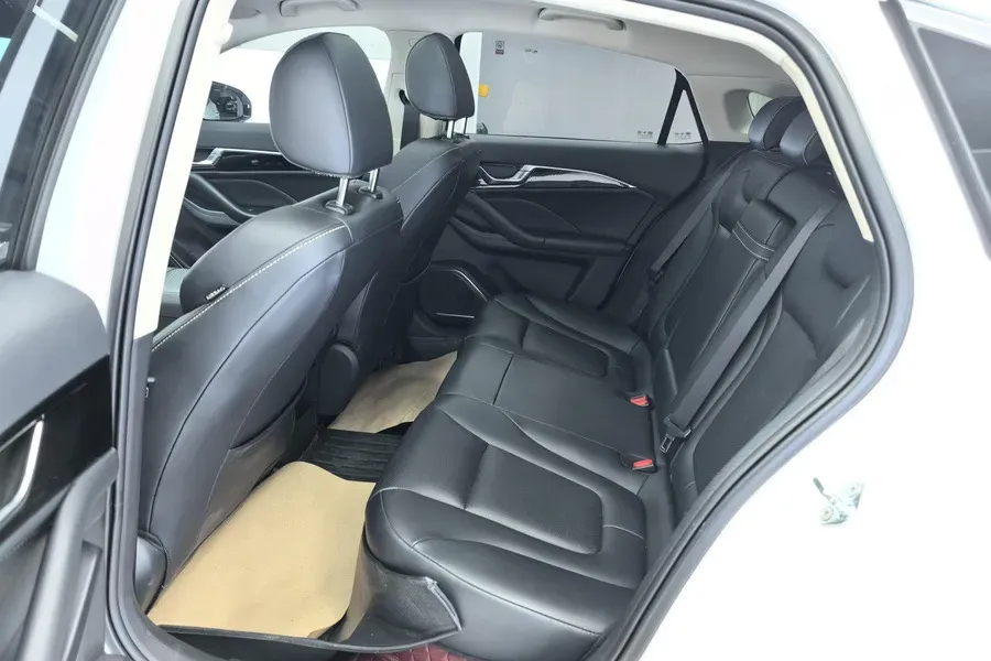 2023 Bestune B70 1.5T 169HP L4 7DCT,autocango,china used car exporter,china ev exporter,chinese used car exporter,chinese used ev exporter