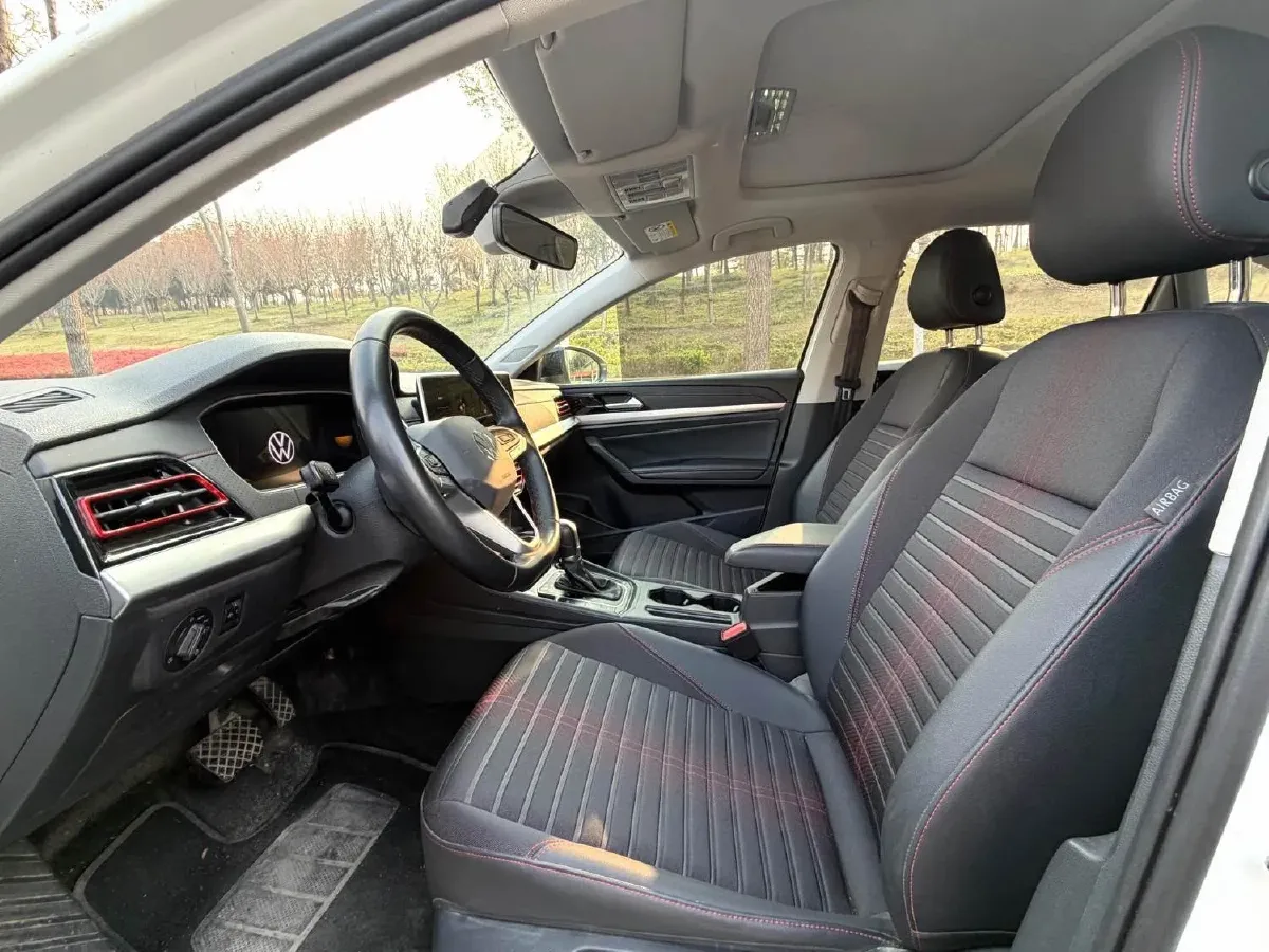 2023 Volkswagen Lavida 1.5T 160HP L4 7DCT,autocango,china used car exporter,china ev exporter,chinese used car exporter,chinese used ev exporter