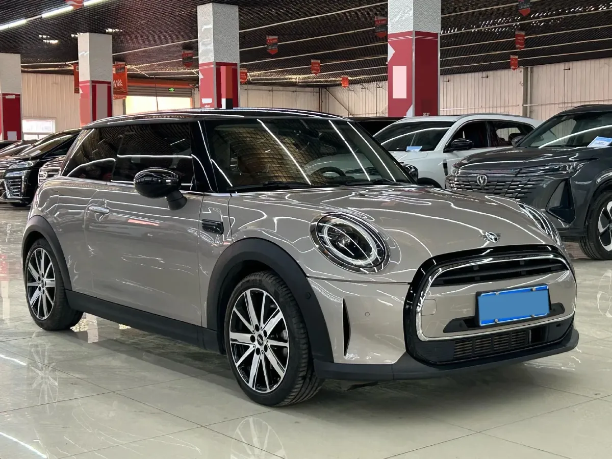 2022 MINI MINI 1.5T 136HP L3 7DCT,autocango,china used car exporter,china ev exporter,chinese used car exporter,chinese used ev exporter