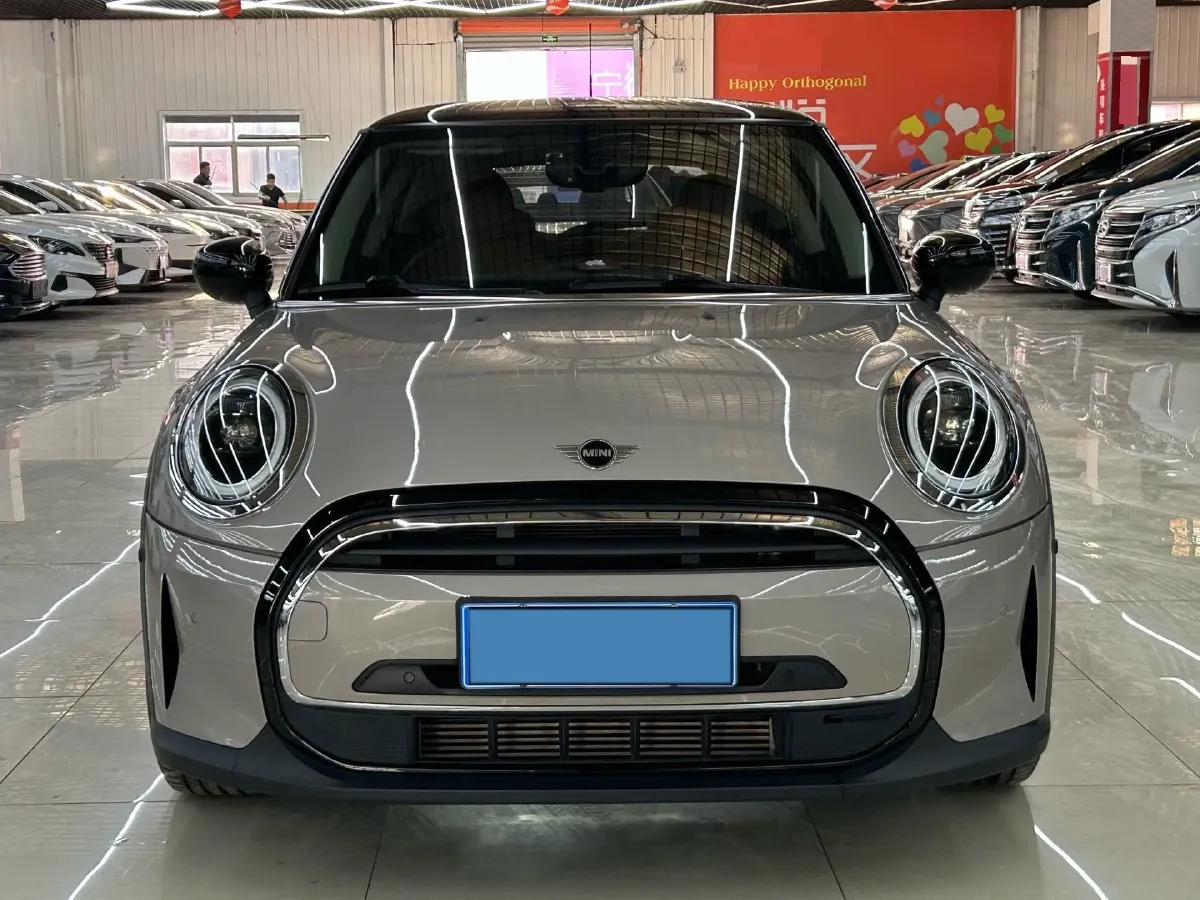 2022 MINI MINI 1.5T 136HP L3 7DCT,autocango,china used car exporter,china ev exporter,chinese used car exporter,chinese used ev exporter